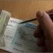 Como preencher um cheque